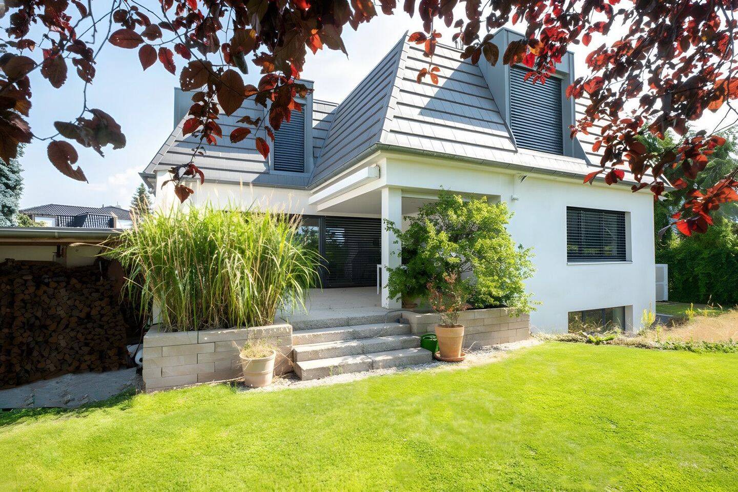 Exklusives Wohnen am Feldrand-modernes Familienhaus mit Weitblick, 63150 Heusenstamm
