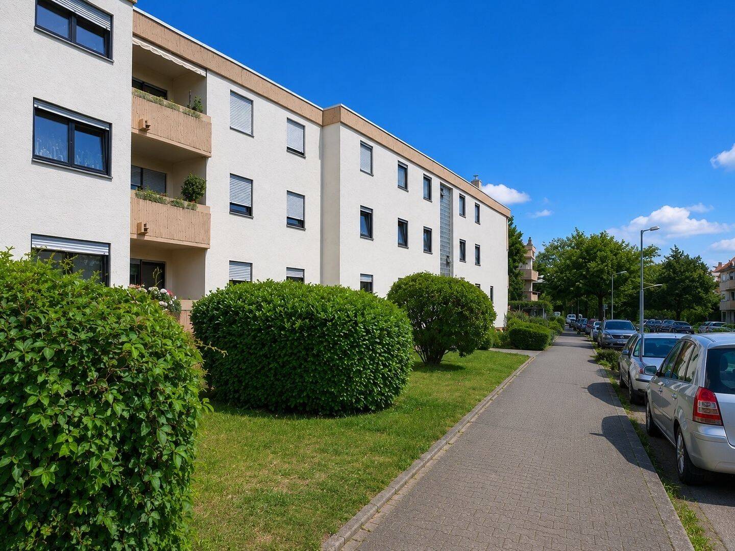 Mehr Raum für Ihr Leben – 4,5 ZKB mit Balkon, Kamin und Stellplatz!, 68309 Mannheim (Käfertal Vogelstang)
