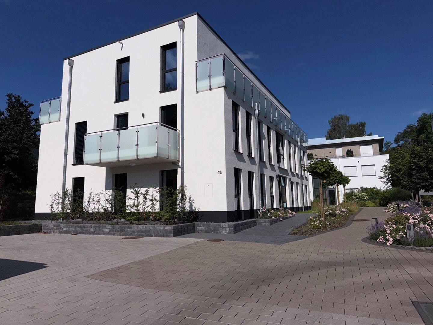 Moderne 2-Zimmerwohnung im EG mit Terrasse & Stellplatz, 34246 Vellmar (Hof Mondschirm)
