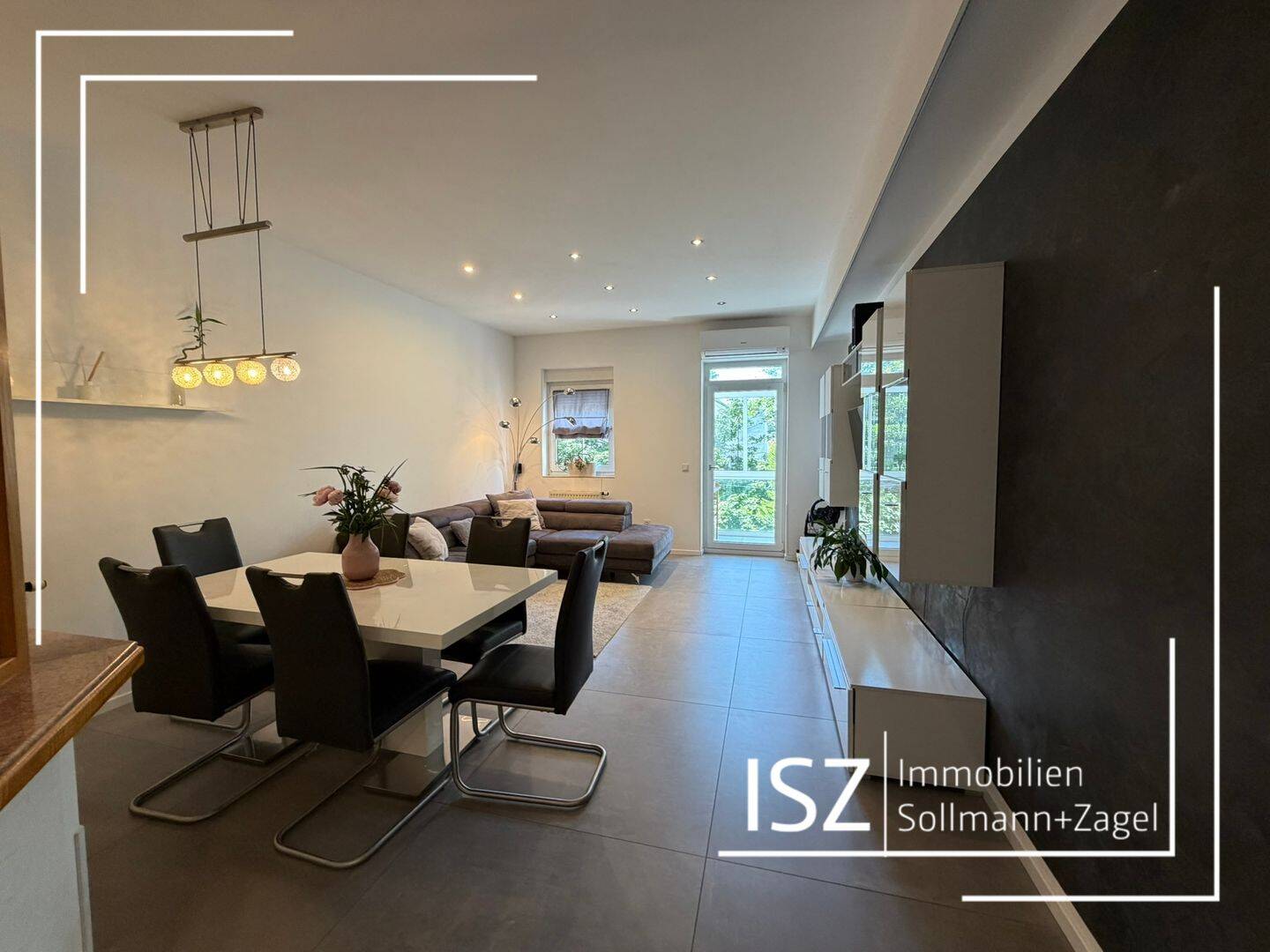 Moderne 3 Zimmer Wohnung mit Stellplatz im Herzen von Fürth!, 90762 Fürth (Innenstadt)