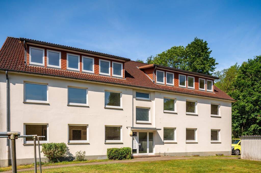 Große 4-Zimmer-Wohnung in Zeven, 27404 Zeven