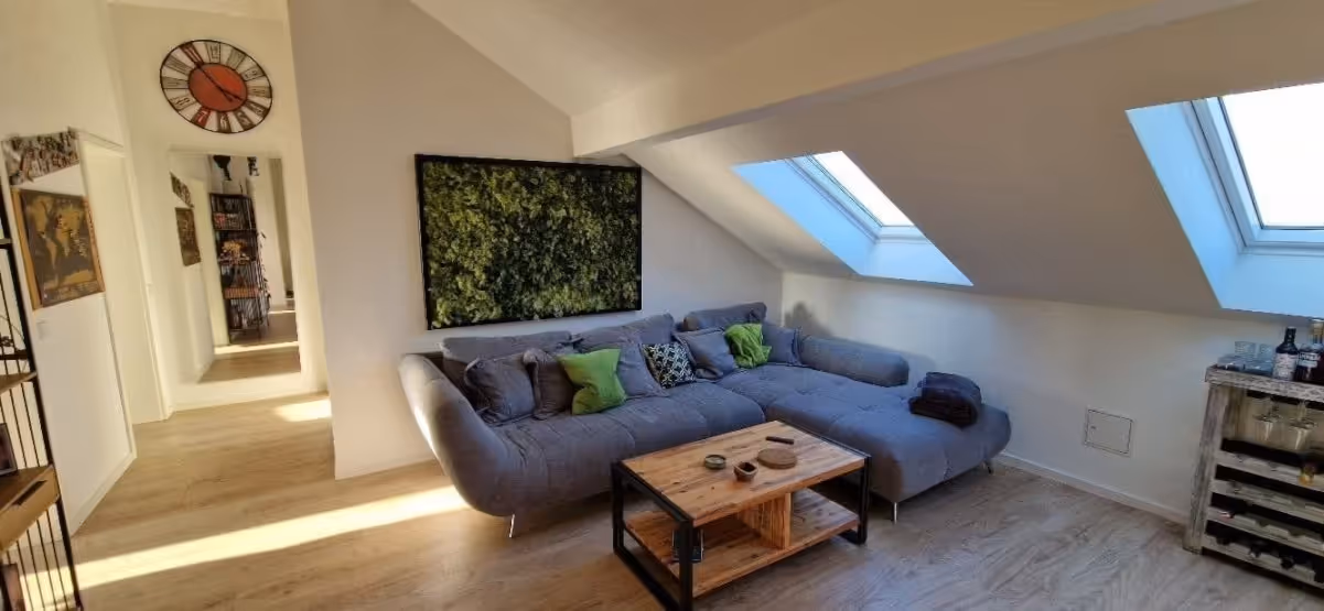 Zwischenmiete ab September – 4 Zimmer Wohnung mit Dachterrasse, 1097 Dresden (Innere Neustadt Leipziger Vorstadt Pieschen-Nord/Trachenberge Äußere Neustadt)