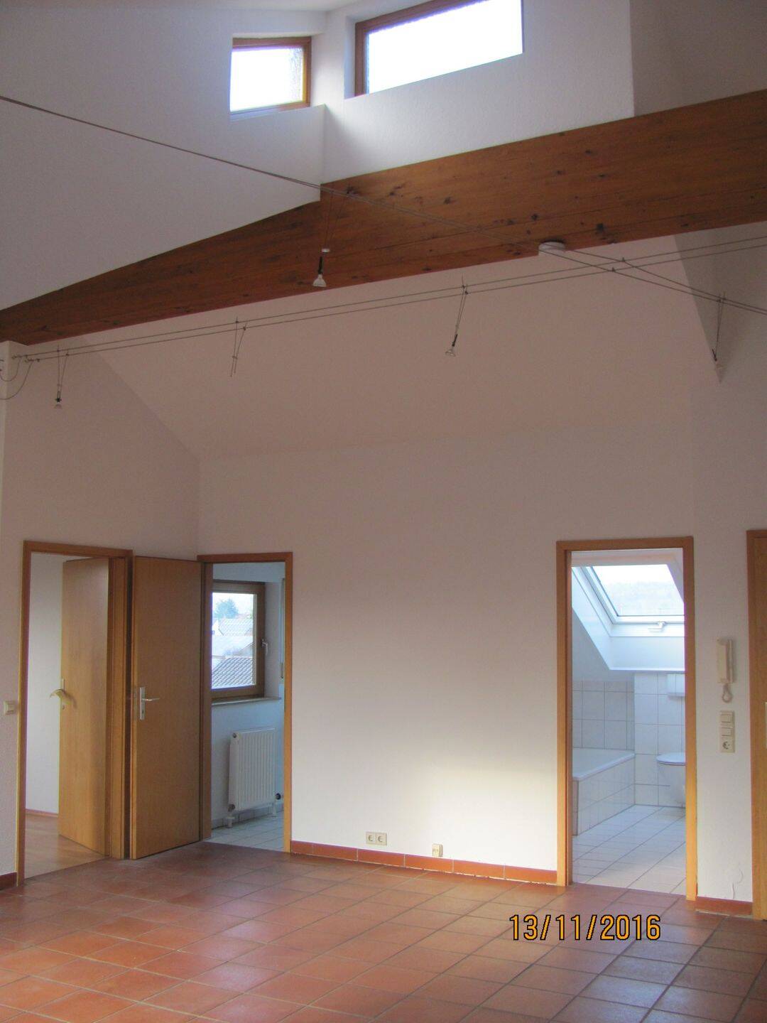 Individuelle Dachwohnung mit wenig Schrägen, 74252 Massenbachhausen