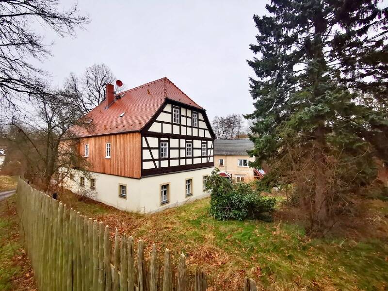 Ehemaliges Pfarrhaus im Altenburger Land OT Grünberg, 4639 Ponitz