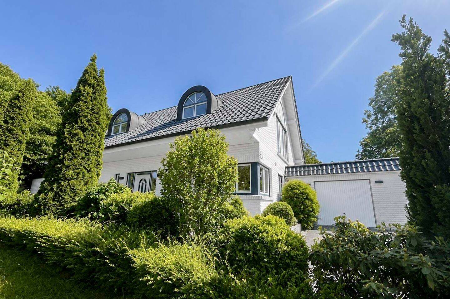 Seeblick trifft stilreines Design – teilautarkes Architektenhaus in Klingberg – Scharbeutz, 23684 Scharbeutz