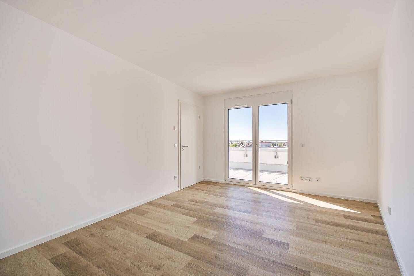Helle 2 Zimmerwohnung mit Einbauküche und Balkon, 90443 Nürnberg