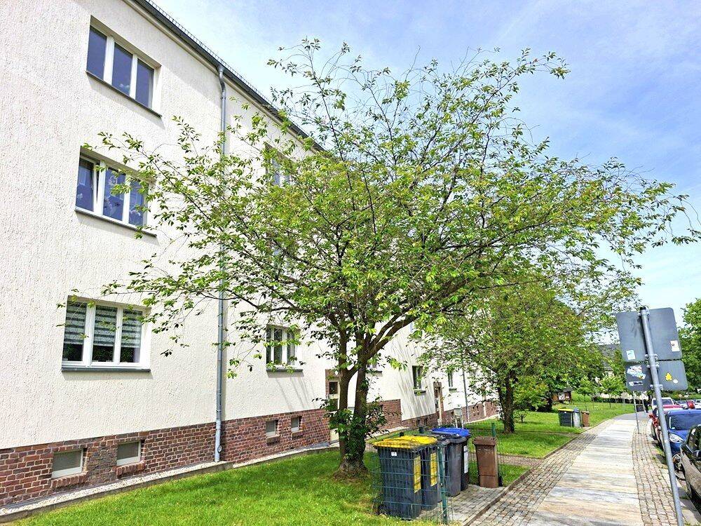 !! gepflegte 2-Zimmer-Wohnung mit Balkon und Dachkammer !!, 9127 Chemnitz