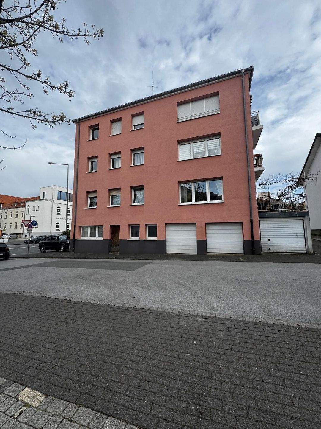 Exklusive Stadtwohnung mit Sauna, großer Terrasse & separatem Büro im Zentrum von Paderborn, 33102 Paderborn
