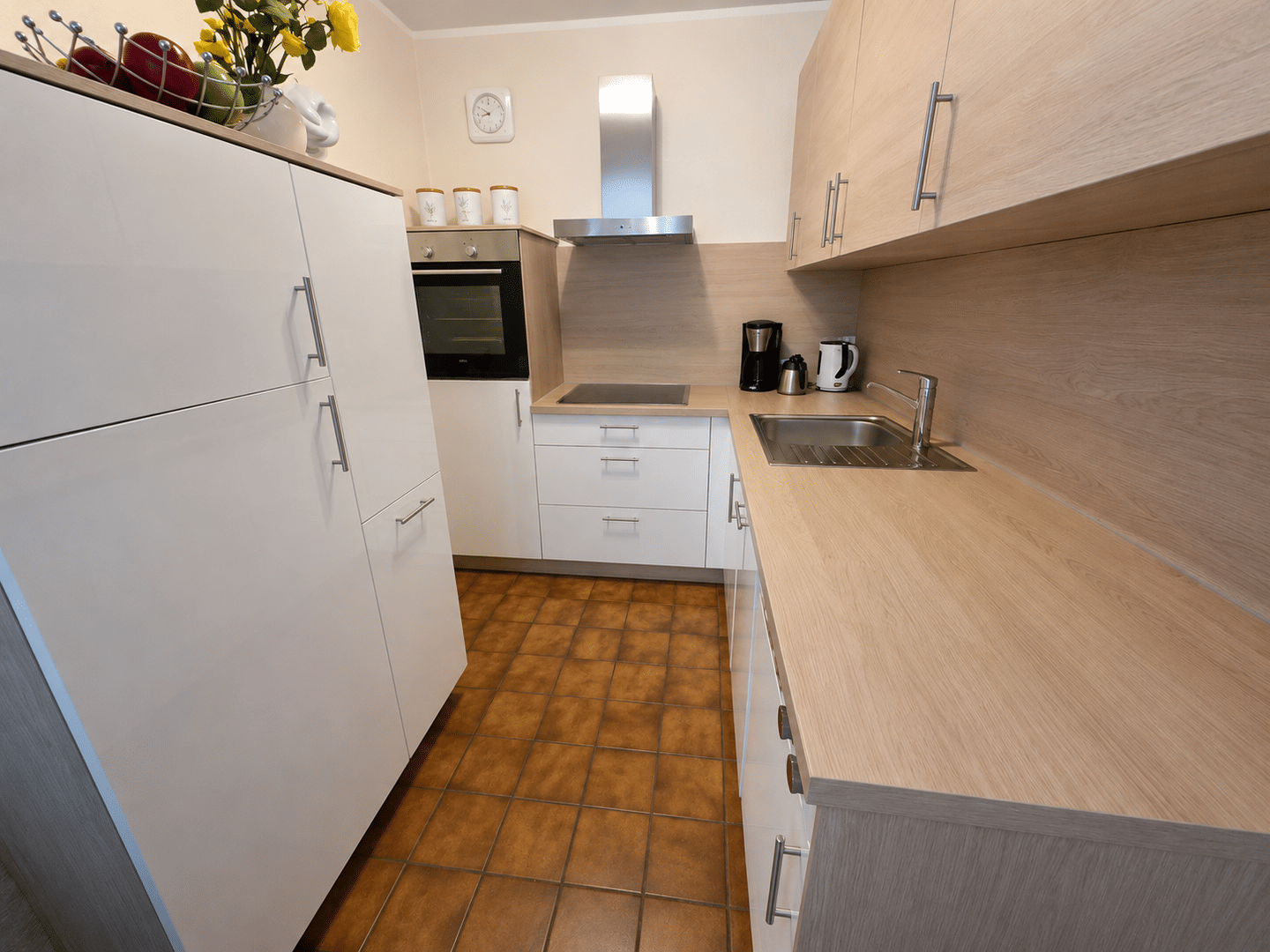 Barrierefreie 2-Zimmer-Wohnung mit Balkon und Tiefgaragenplatz, 4. Etage. Ideal für Komfort und Stil., 45964 Gladbeck