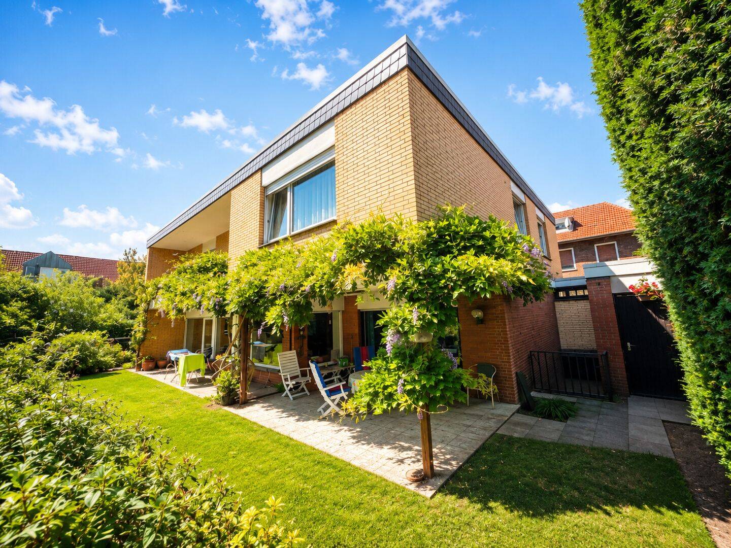 Gepflegtes Einfamilienhaus mit Garage und großzügigem Garten in ruhiger Wohnlage, 46483 Wesel