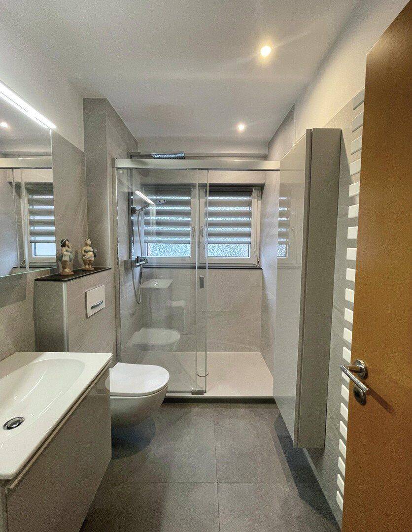 Modernisierte Wohnung mit Balkon in Remscheid-Kremenholl, 42857 Remscheid (Innen Nord Süd West)