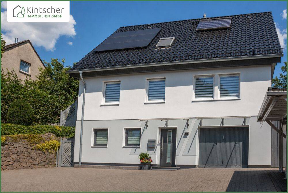 Modernisiertes Einfamilienhaus mit Wintergarten, Garten, Garage, Carport, Keller in Burscheid Mitte, 51399 Burscheid