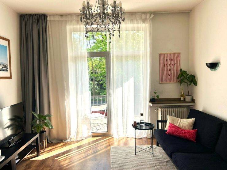 Stylish Furnished Apartment next to Zoopark, 40239 Düsseldorf (Düsseltal Mörsenbroich)
