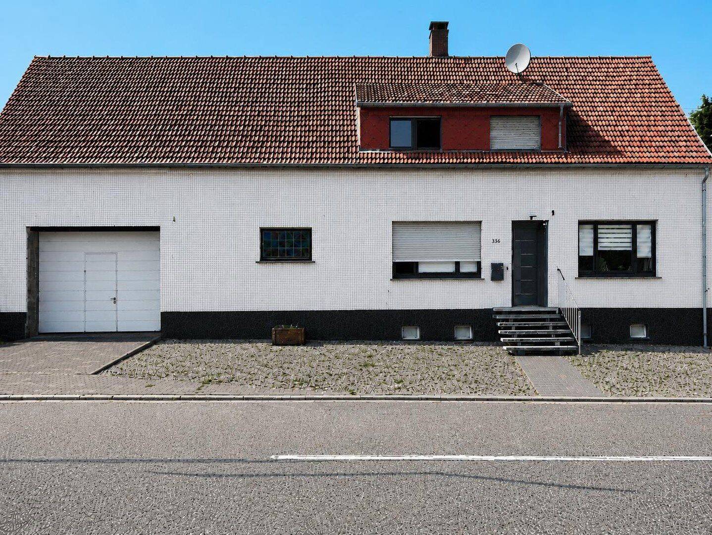 Einfamilienhaus mit viel Platz – ideal für Familien mit großem Grundstück, Garten und Garage, 66333 Völklingen