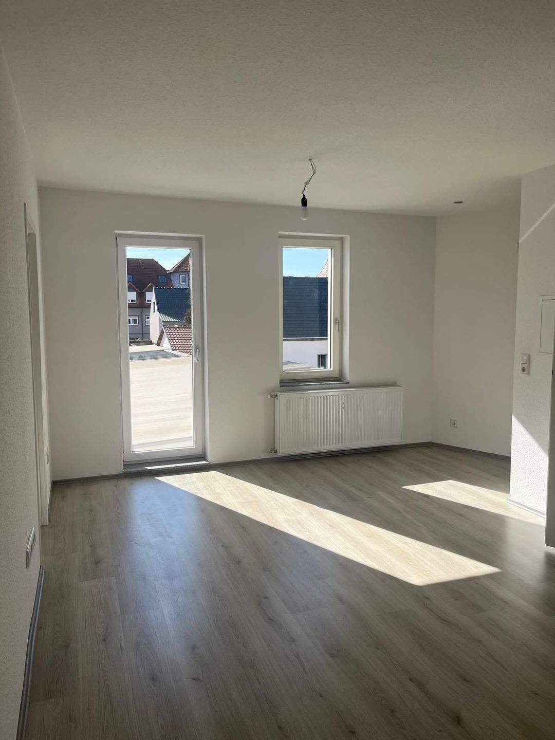 Neu renovierte & gut angebundene 2-Raum-Wohnung – Whg 19, 99089 Erfurt (Altstadt Andreasvorstadt Berliner Platz Ilversgehofen Rieth)