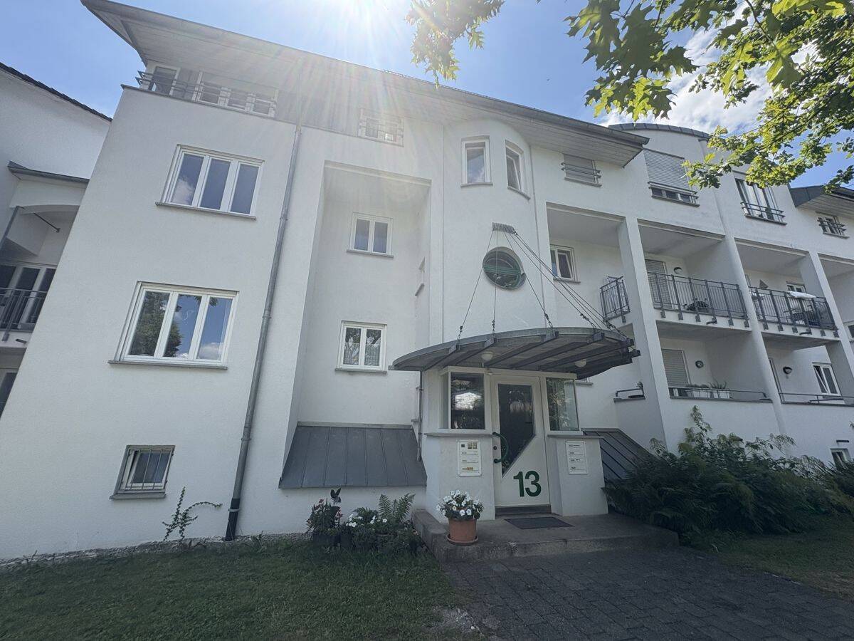 Ravensburg-Weststadt – Attraktive 3,5-Zimmer-Wohnung in sonniger Wohnlage, 88213 Ravensburg