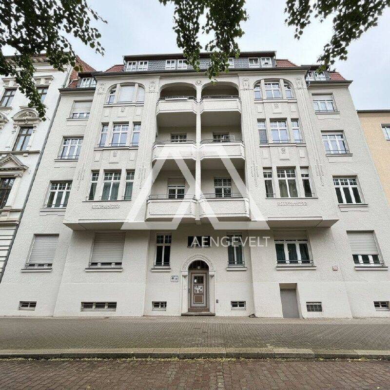 gepflegtes Mehrfamilienhaus mit 12 Wohnungen in Magdeburg-Stadtfeld Ost, 39108 Magdeburg (Altstadt Stadtfeld Ost)