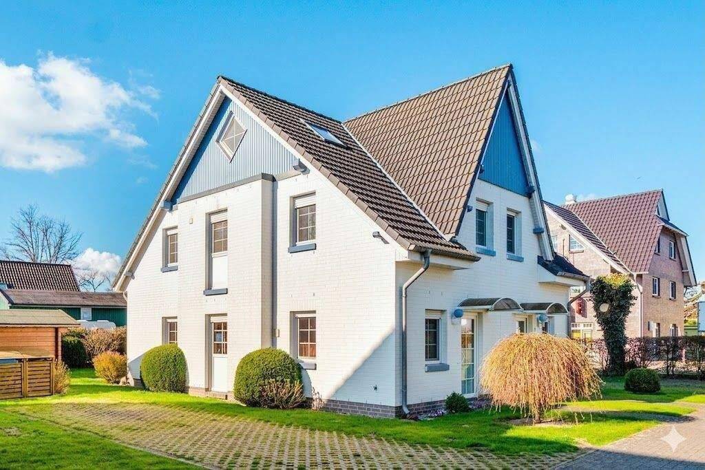 Doppelhaushälfte in absoluter Bestlage, 18374 Zingst