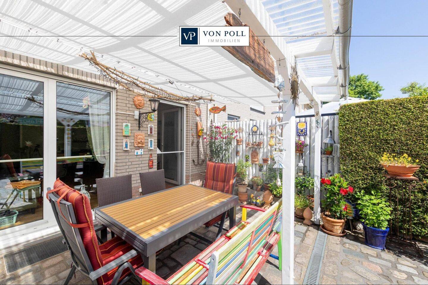 Lichtdurchflutetes Reihenmittelhaus mit Südterrasse und mediteranem Gartenflair (A+), 12107 Berlin (Tempelhof-Schöneberg)
