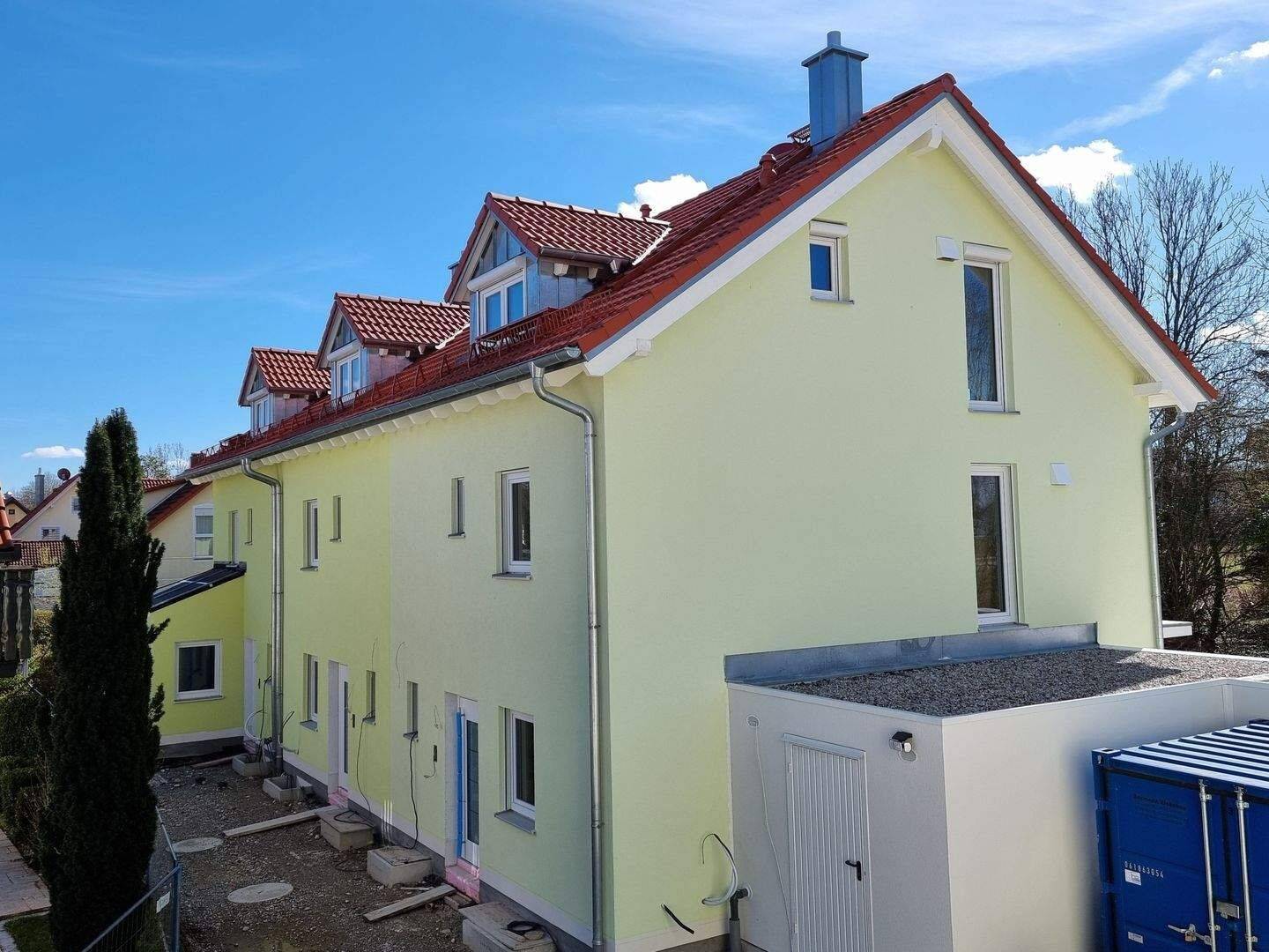 *** NEUBAU Erstbezug *** Charmantes Reihenhaus mit Balkon u. Tageslicht-Hobbyraum, 82205 Gilching