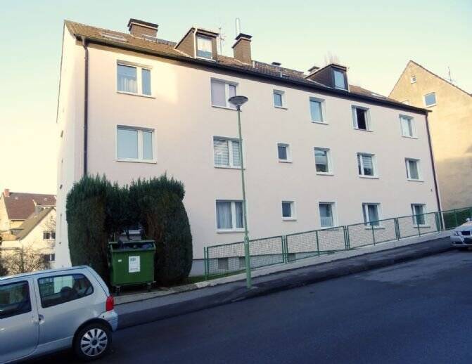 Schöne 2,5-Zimmer Wohnung im 1. OG eines sehr gepflegten Mehrfamilienhauses in Hagen-Hohenlimburg zu vermieten, 58119 Hagen (Hohenlimburg)