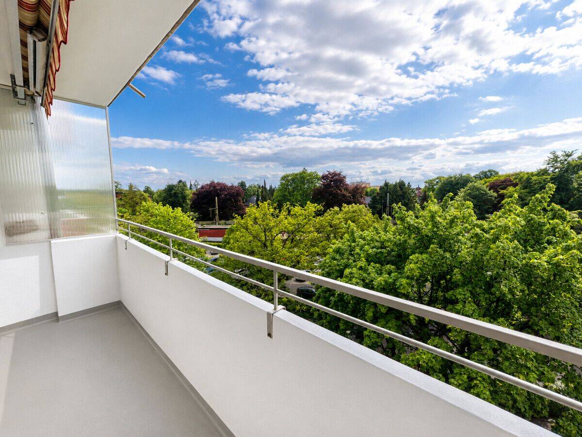 Helle 81 qm große 3-Raum-Wohnung mit Süd Balkon, 25469 Halstenbek