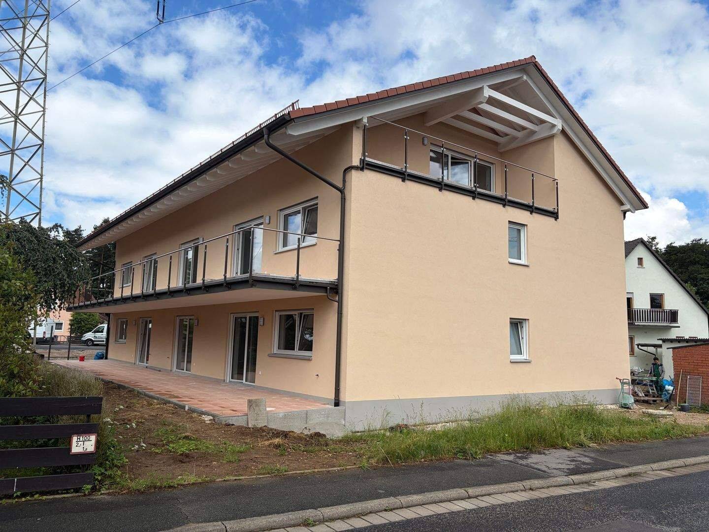 ERSTBEZUG NEUBAU 4-Zimmer-Erdgeschosswohnung mit Terrasse, Garten und Stellplatz in Winkelhaid, 90610 Winkelhaid