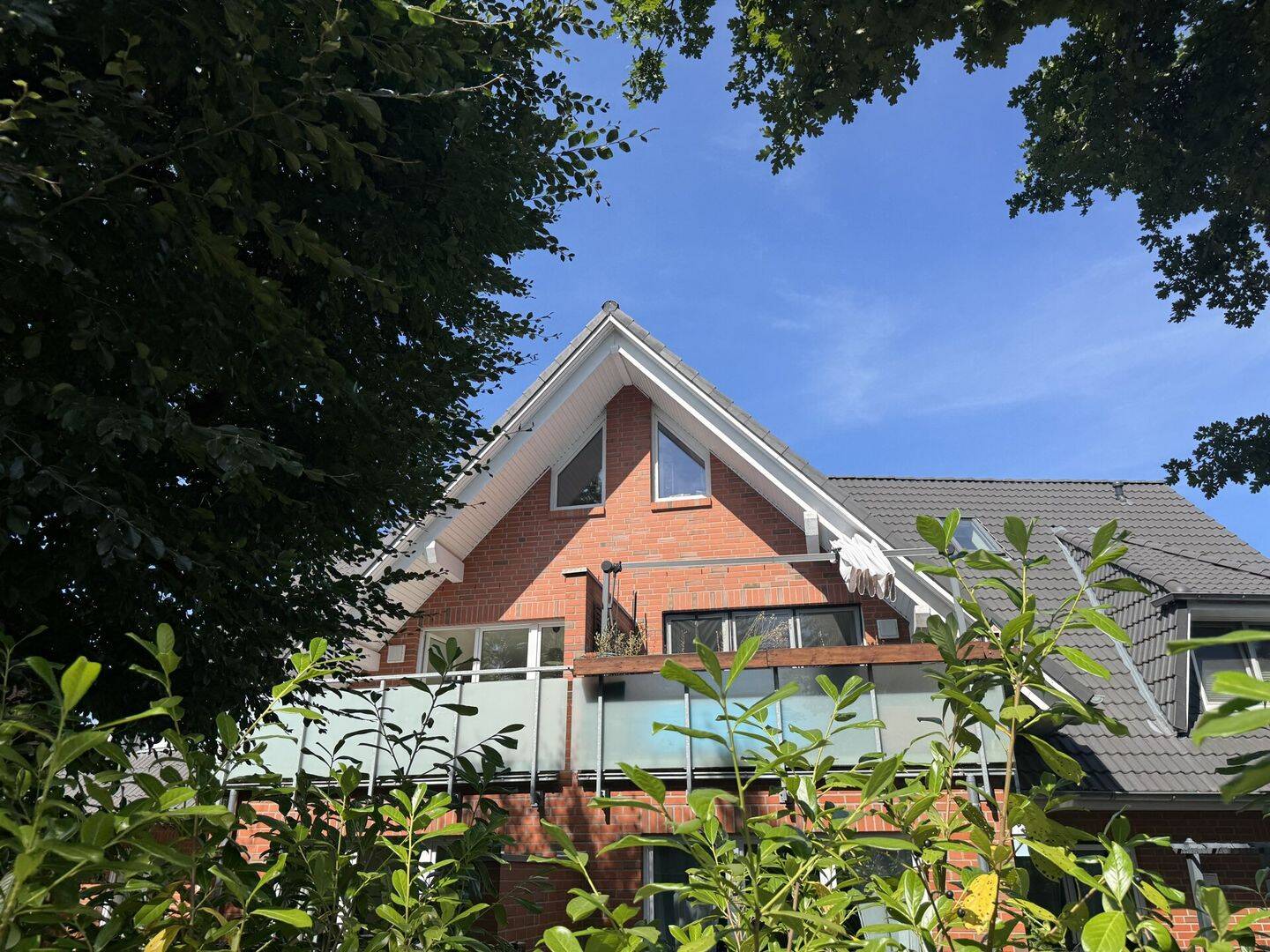*** MODERNE MAISONETTE WOHNUNG IM GRÜNEN IN SEEVETAL EDDELSEN***, 21218 Seevetal