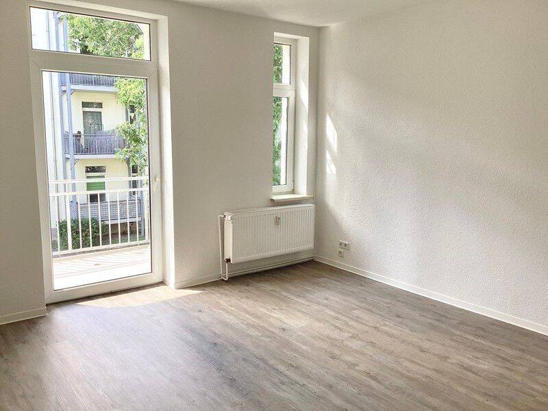 familienfreundliche 3-Zimmer-Wohnung mit Gäste WC + Balkon, 39112 Magdeburg (Leipziger Str. Sudenburg)