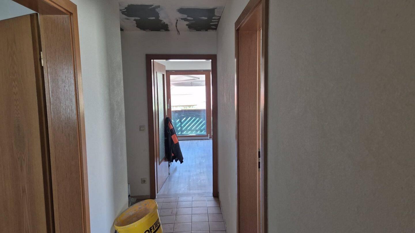 Gut geschnittene Wognung, 72639 Neuffen