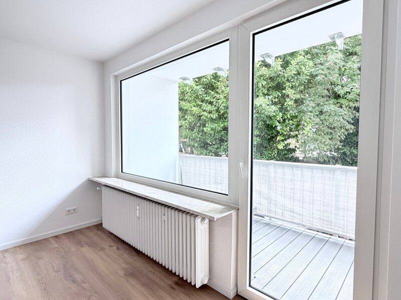 Erstbezug nach Sanierung: praktisches 1-Zi.-Appartment mit großzügigem Balkon, 60431 Frankfurt am Main