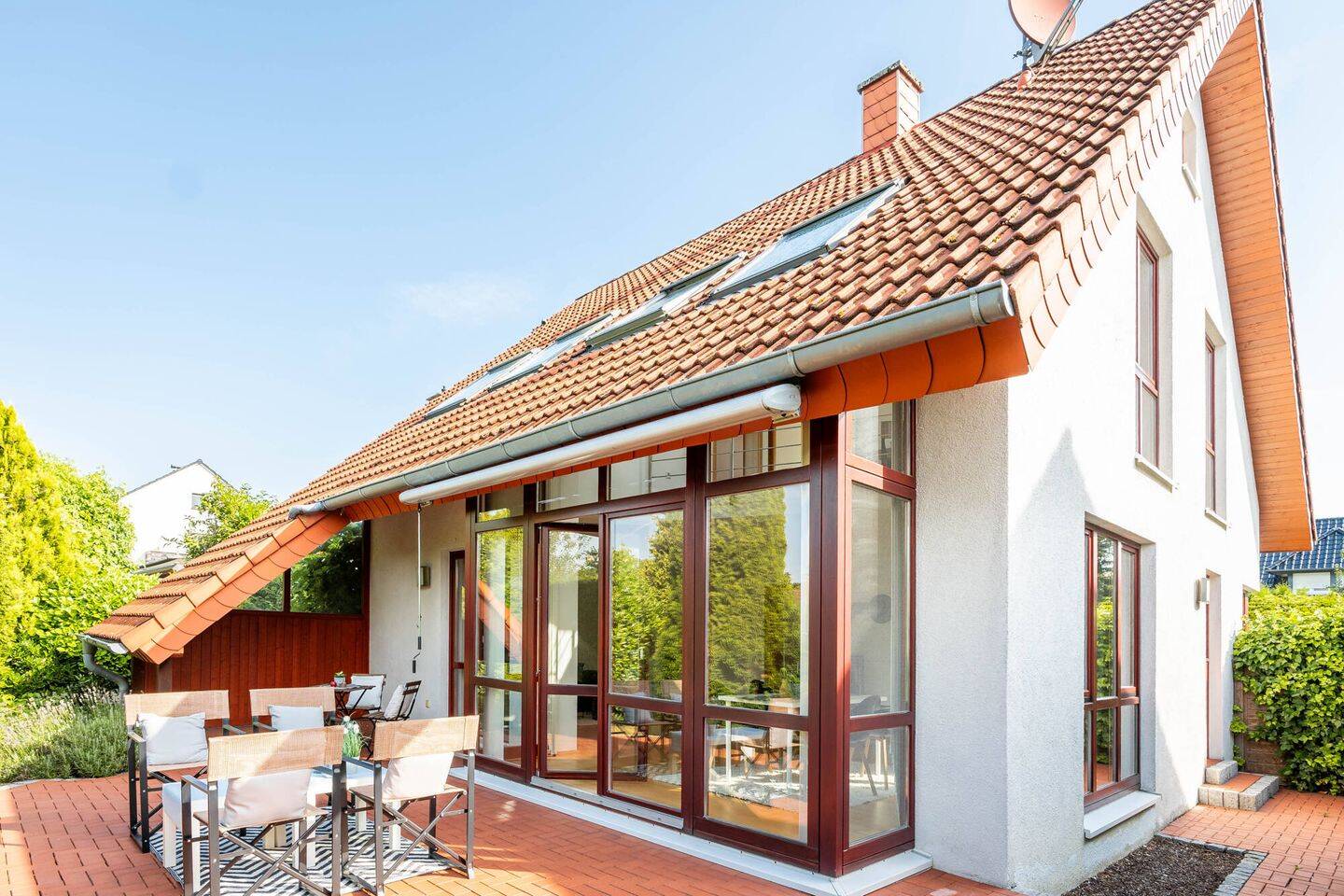 KEINE KÄUFERPROVISION Traumhaftes Einfamilienhaus mit tollem Garten in Bielefeld Brake, 33729 Bielefeld (Altenhagen Brake Milse)