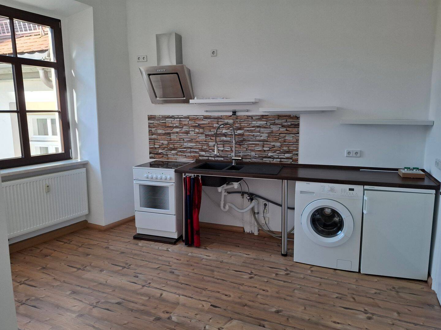 Helle 2-Zimmer-Wohnung am Obermarkt in Freiberg – mit Blick auf die Petrikirche, 9599 Freiberg