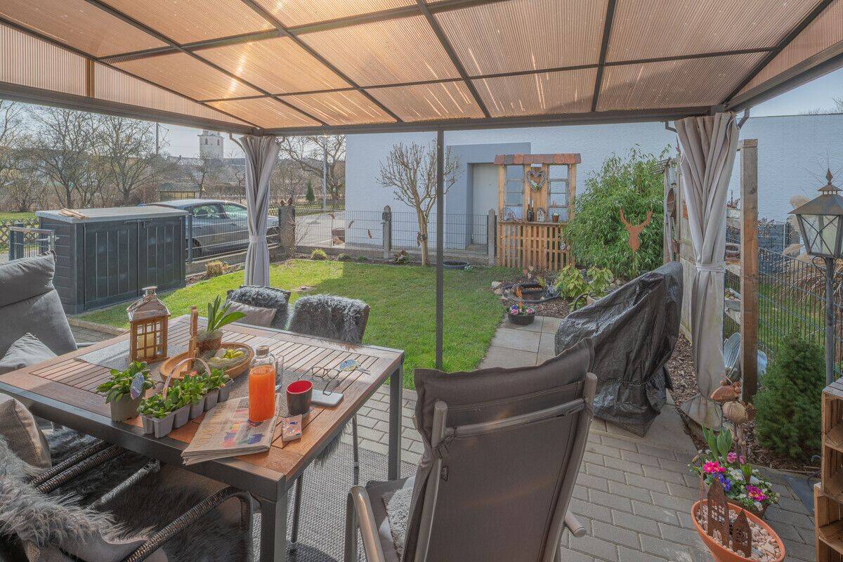 Den Sommer genießen und den Herbst zelebrieren: zwei Doppelhäuser im Paket zu einem Preis, 78183 Hüfingen