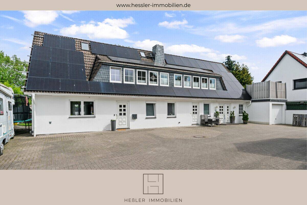 Oyten | Modernisiertes Zwei- bzw. Dreifamilienhaus in gut angebundener Lage, 28876 Oyten