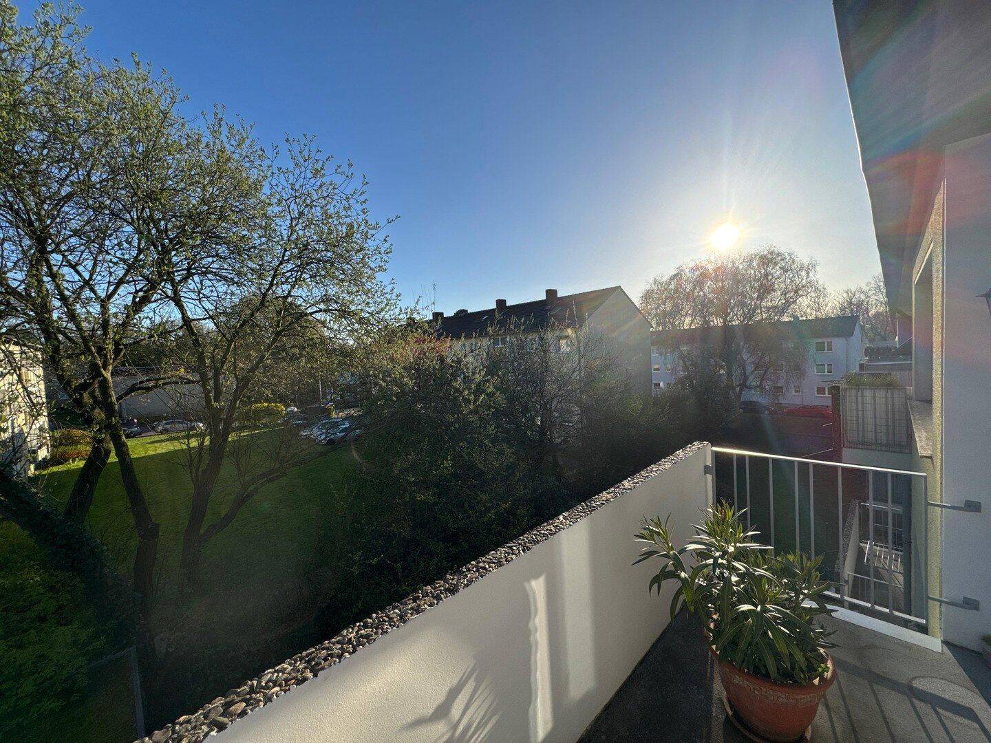 Schöne Wohnung in Mülheim/Grenze Essen abzugeben, 45475 Mülheim an der Ruhr (Dümpten Mellinghofen Mitte-Ost)