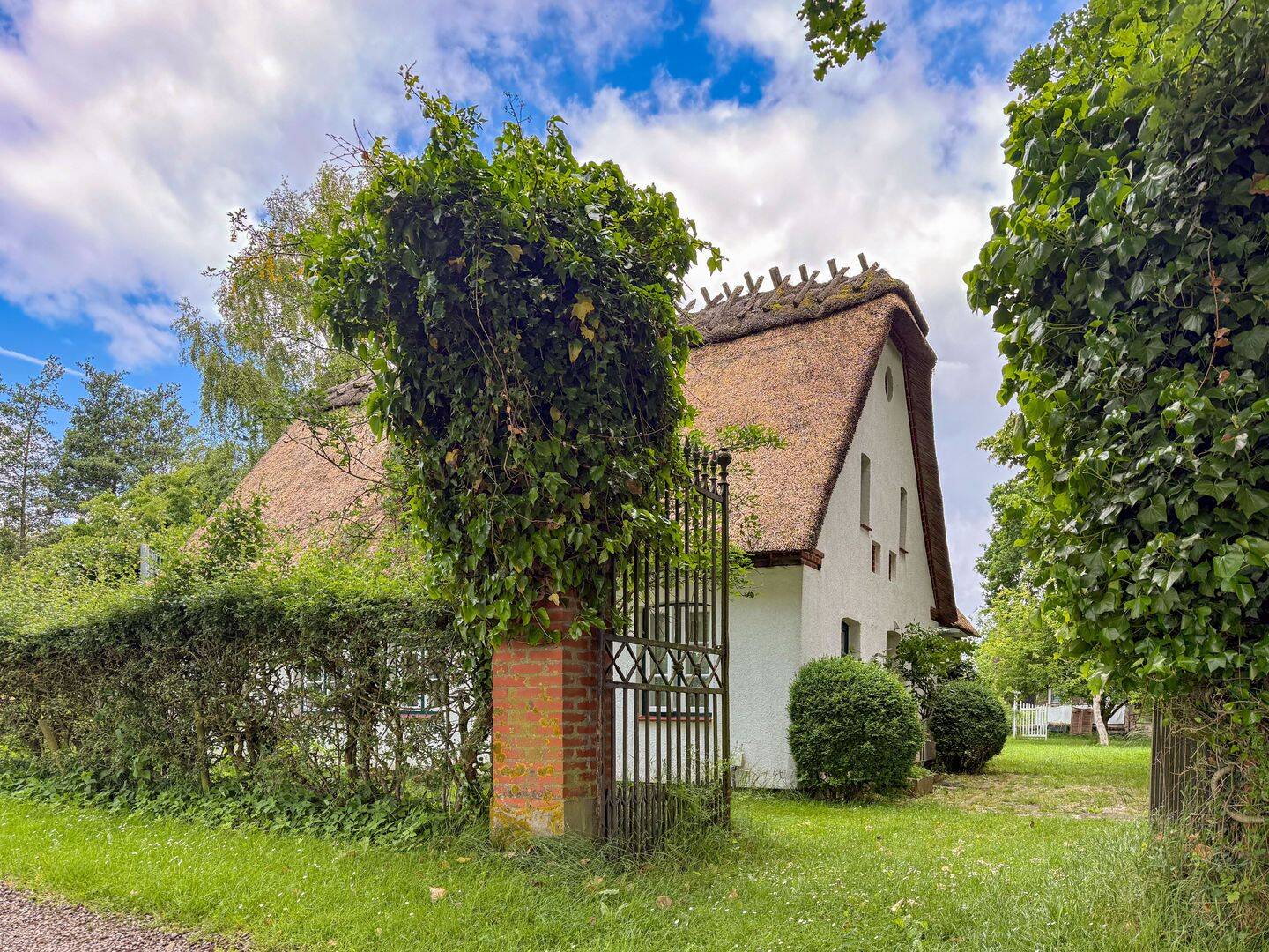 Reetdach-Unikat; Inmitten einer Ruhe Oase, 24376 Kappeln