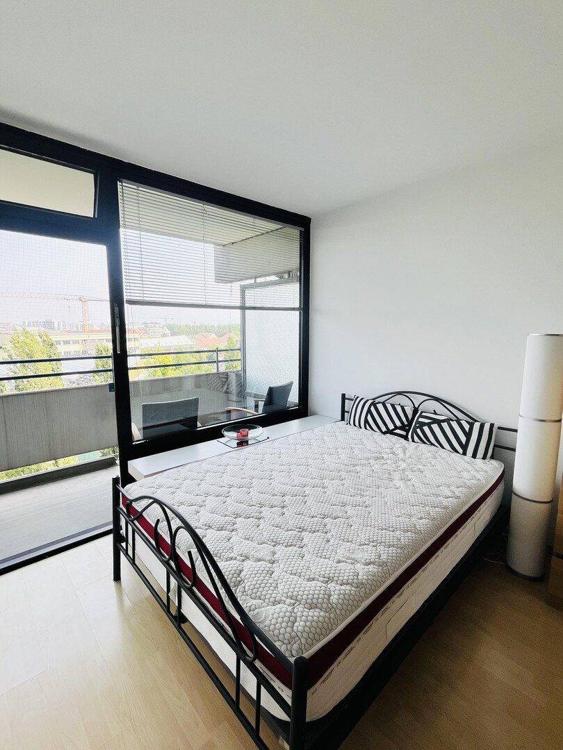 Erbpacht! Von Privat! Ohne Provision! Möbliertes Apartment m. Balkon inkl. TG-Platz, ab sofort, 81669 München (Au-Haidhausen Ramersdorf-Perlach)