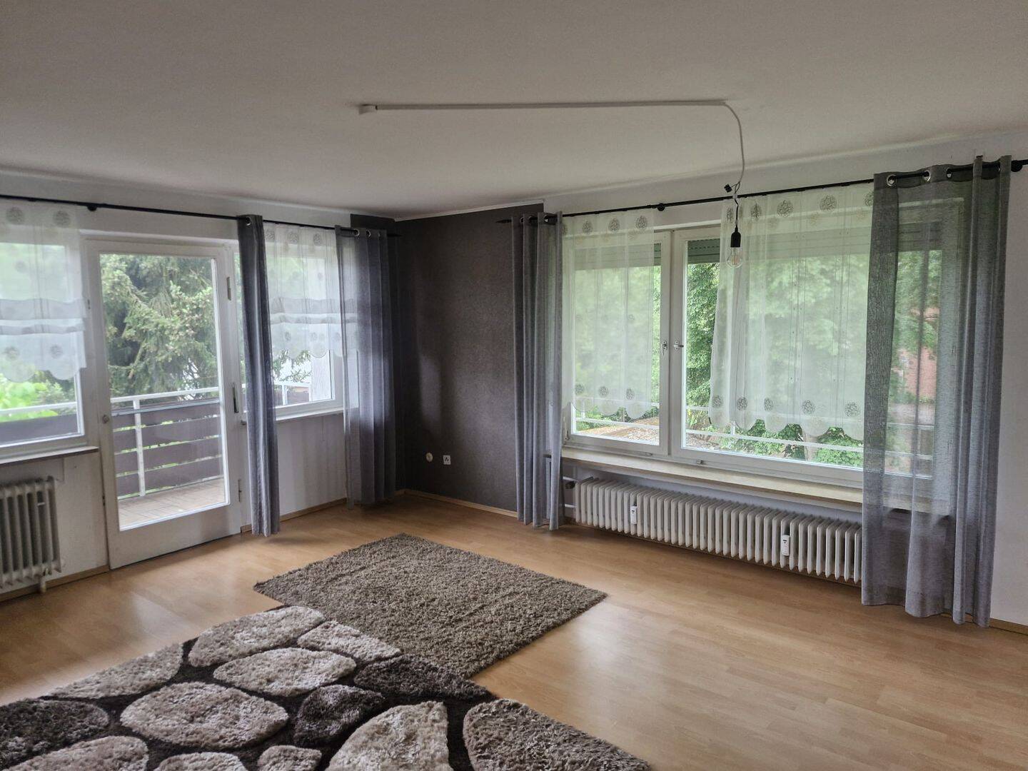 Gepflegte 4-Zimmer-Wohnung mit Balkon in Bayreuth-Laineck, 95448 Bayreuth