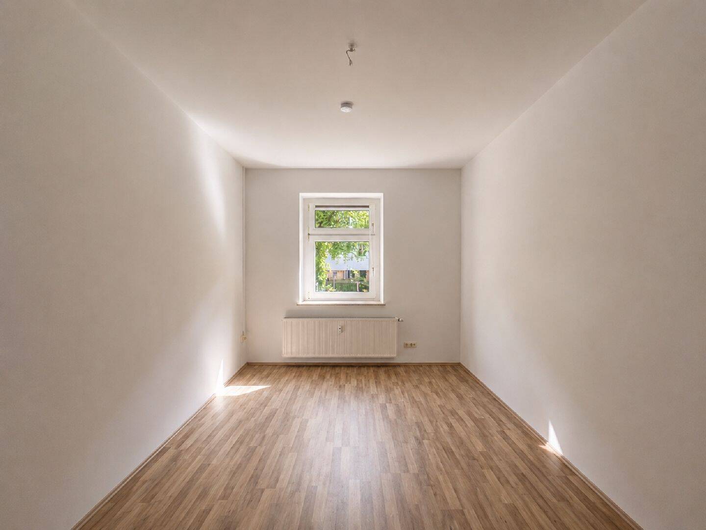 schicke 1-Raumwohnung mit Einbauküche in Möckern!, 4159 Leipzig (Lützschena-Stahmeln Möckern Wahren)