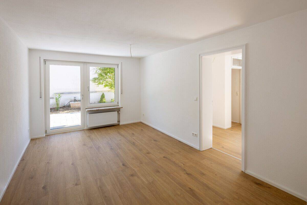 Helle 3-Zimmer-Wohnung mit Terrasse und Garten zu vermieten – Blick auf Basilika, 87724 Ottobeuren