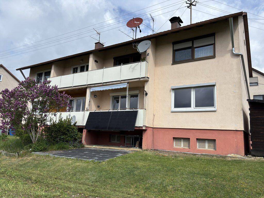 Charmante 3-Zimmer-Wohnung mit Balkon in ruhiger Lage, 72511 Bingen