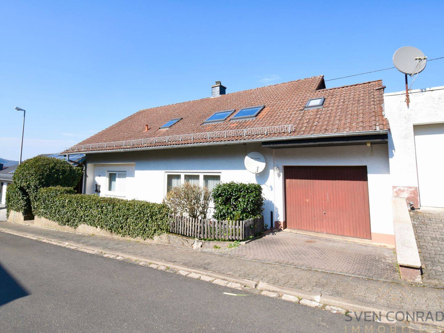 TOP-Preis! Gepflegtes Einfamilienhaus in Idar-Oberstein OT Mittelbollenbach, 55743 Idar-Oberstein
