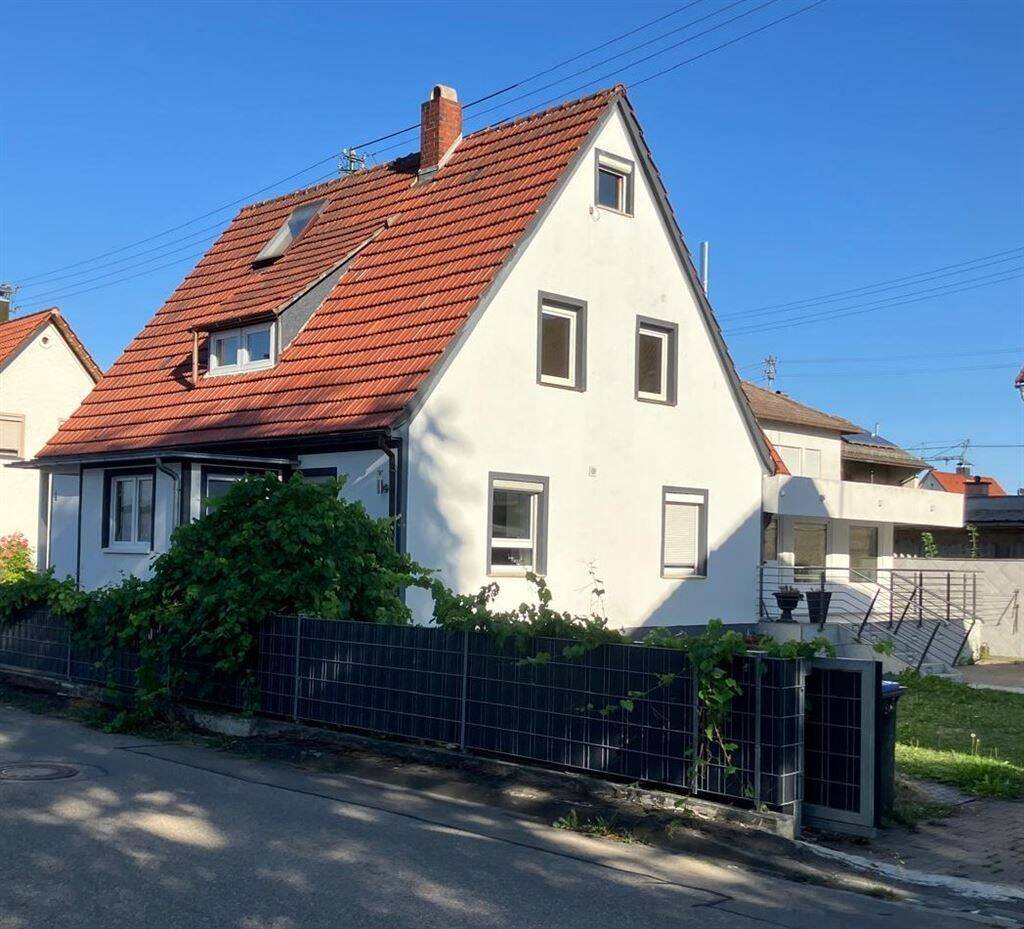 Familienhaus mit Wintergarten & Doppelgarage in Vöhringen, 89269 Vöhringen
