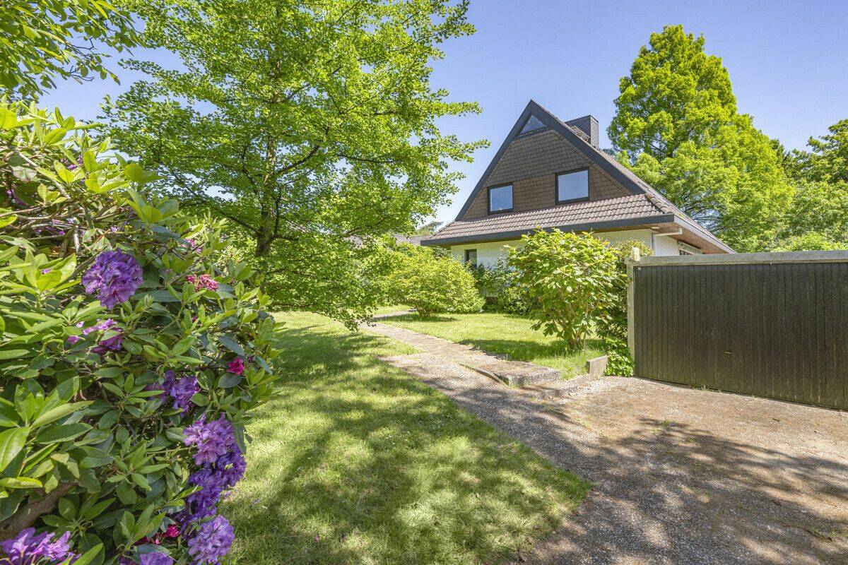 Viel Platz und Möglichkeiten für Ihre Familie, 22457 Hamburg (Eimsbüttel Eidelstedt Niendorf Schnelsen)