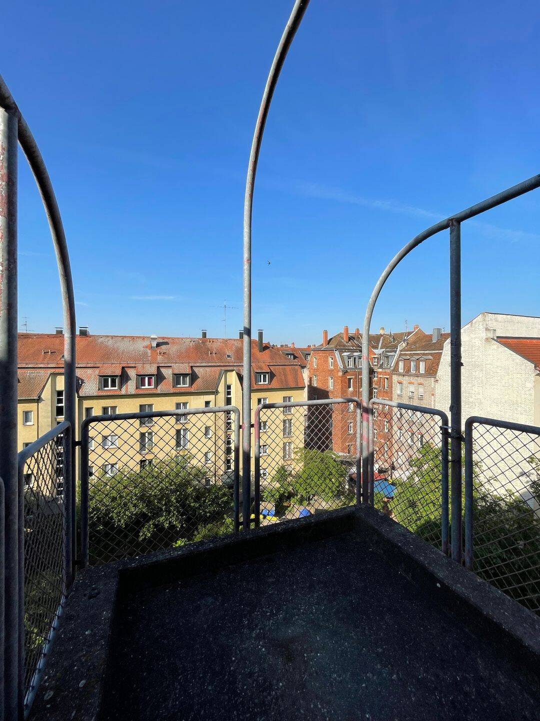 Renovierte 2-Zimmer-Wohnung im 5.OG mit Aufzug, 90429 Nürnberg