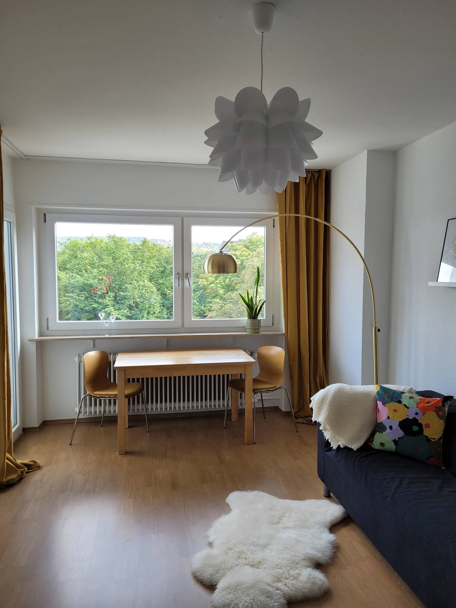 Möblierte Traum-Wohnung mit Aussicht! In bester Lage im Stuttgarter Westen, 70176 Stuttgart (Mitte West)