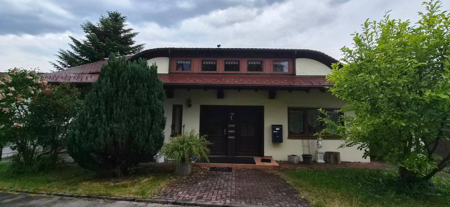 Erdgeschosswohnung mit offenem Wohn- Essbereich und großem Balkon, 88436 Eberhardzell