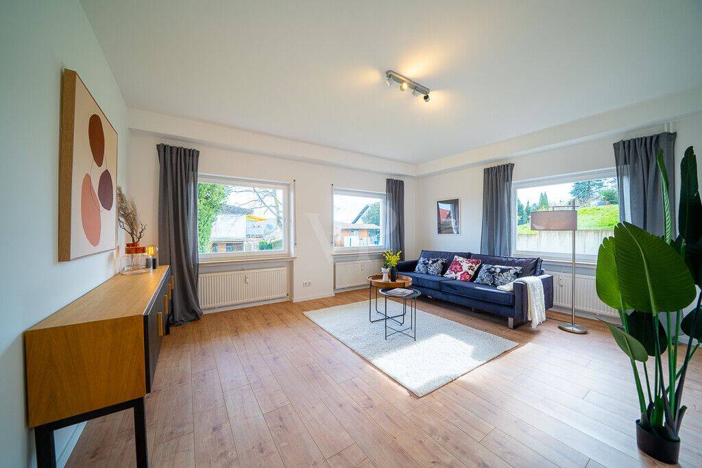 Modernisierte 4,5-Zimmer-Wohnung mit Gartenmitbenutzung – lichtdurchflutet & familiengerecht, 61250 Usingen