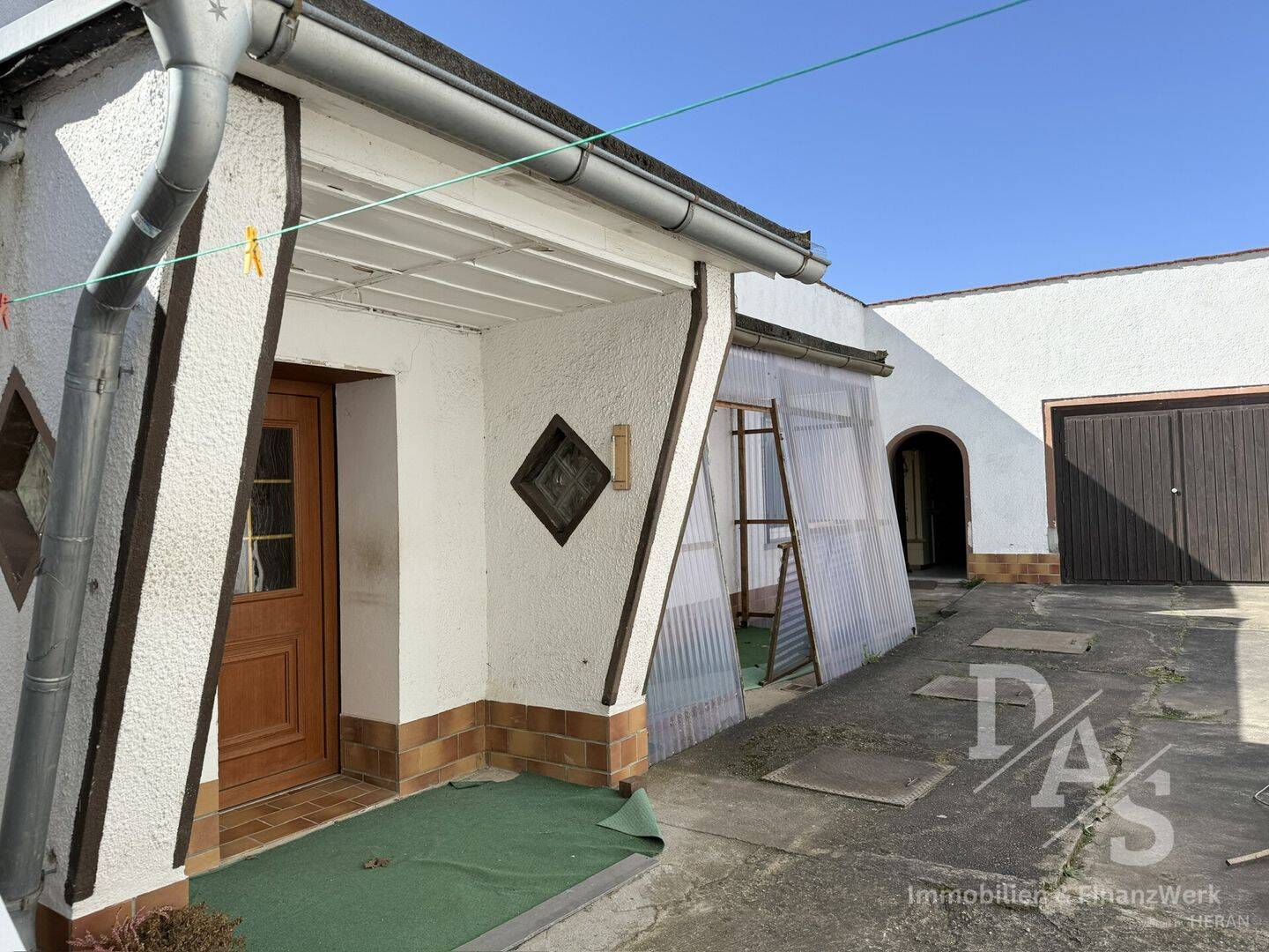 Raum für Ideen: Haus mit Potential, Garage & Werkstatt in Güsten, 39439 Güsten